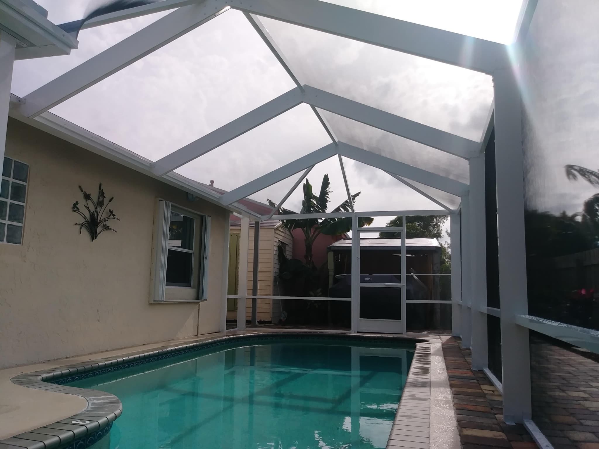 Combo roof pool enclosure near Boca Raton