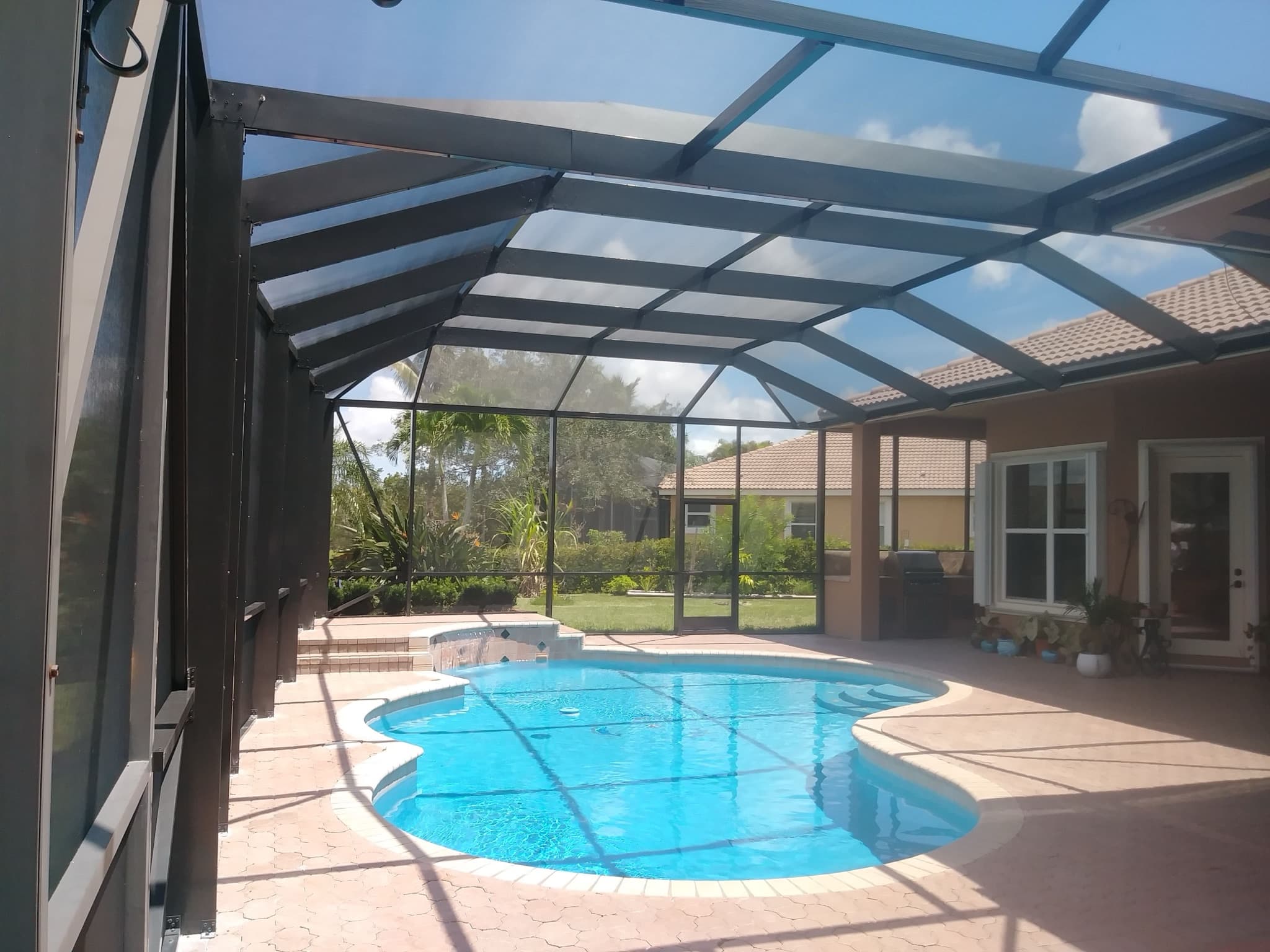 Parkland Modified Mansard Custom Enclosure, photo 4