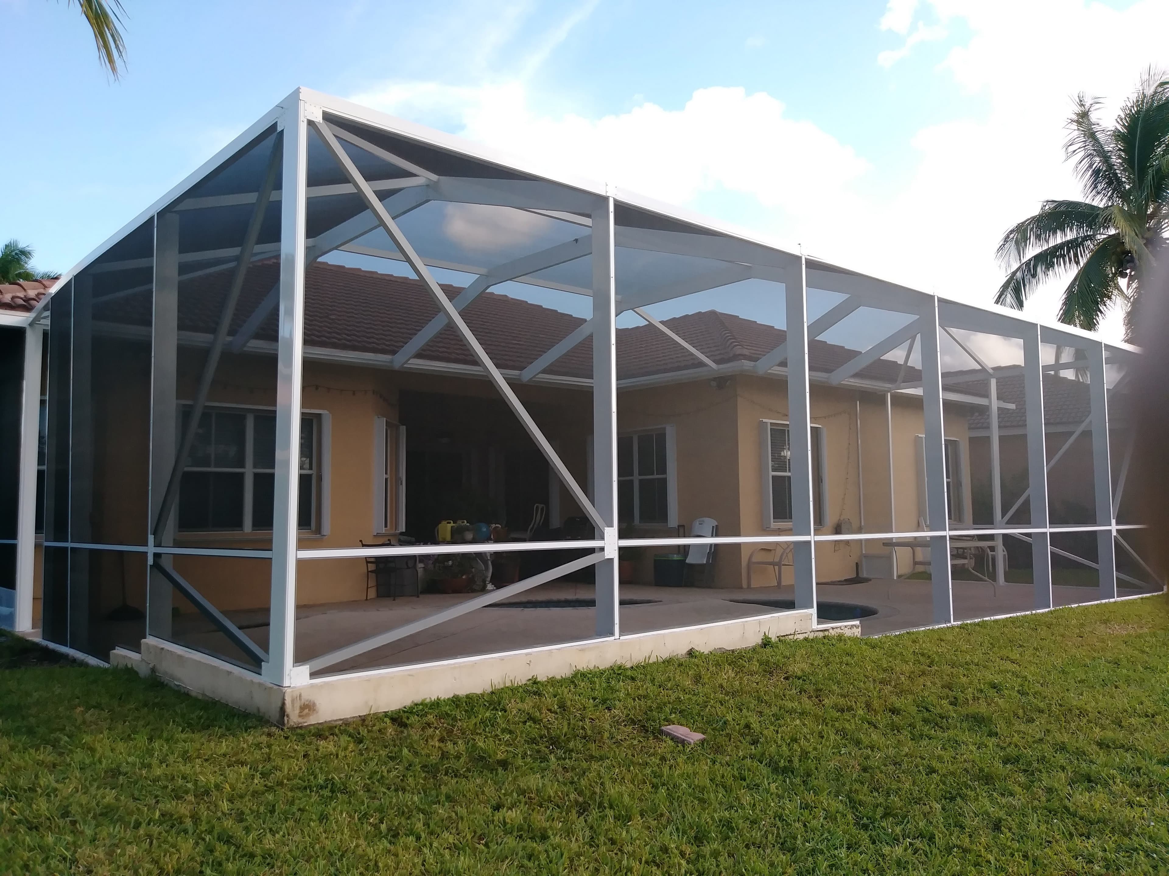 Weston Modern Contemporary Pool Enclosure - Image 4